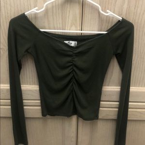 hollister olive ribbed long sleeve shirt